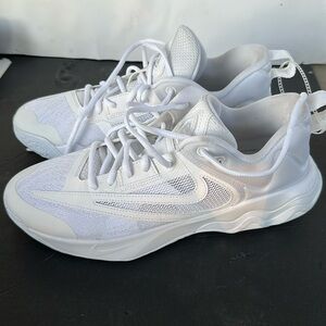New Nike Giannis Immortality 3 Size 10 Men’s